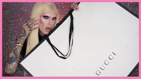 jeffree star gives trisha gucci bag|JEFFREE STAR BUYS TRISHA PAYTAS GUCCI PURSE!.